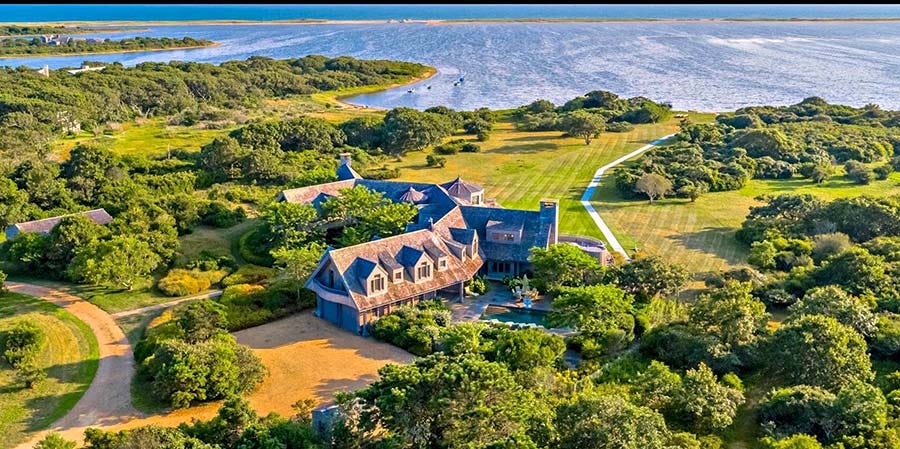 Rumah milik Barack Obama di Martha's Vineyard