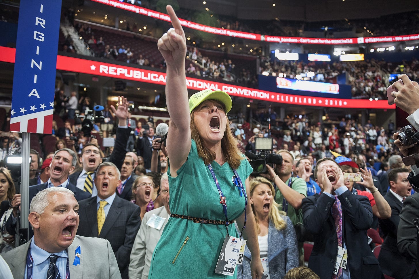 Anti-Trump Effort Fails in Chaotic Opening of GOP Convention - Roll Call Anti-Trump Effort Fails in Chaotic Opening of GOP Convention - Roll Call