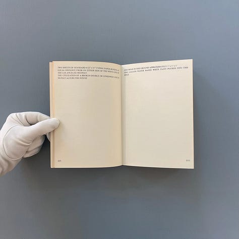 Lawrence Weiner: Works, Anatol AV und Filmproduktion, Hamburg, 1977 [Saint-Martin Bookshop, Bruxelles-Brussel. © Lawrence Weiner]