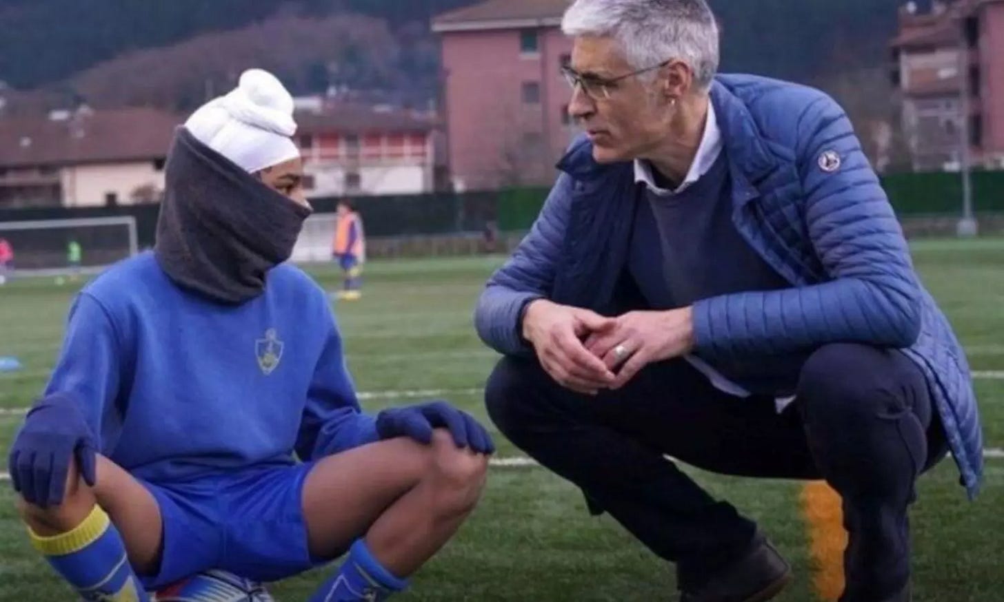 Gurpreet Singh asked to remove patka during match; rival team stands in solidarity Gurpreet Singh asked to remove patka during match; rival team stands in solidarity