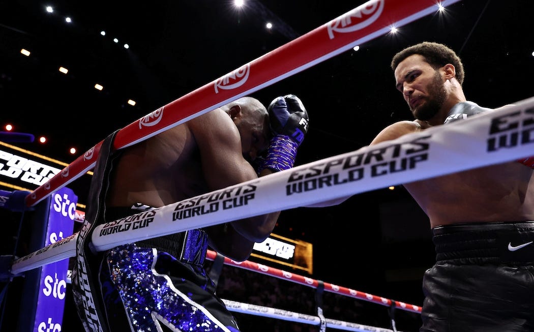Itauma blows away Whyte in 1st round of explosive performance