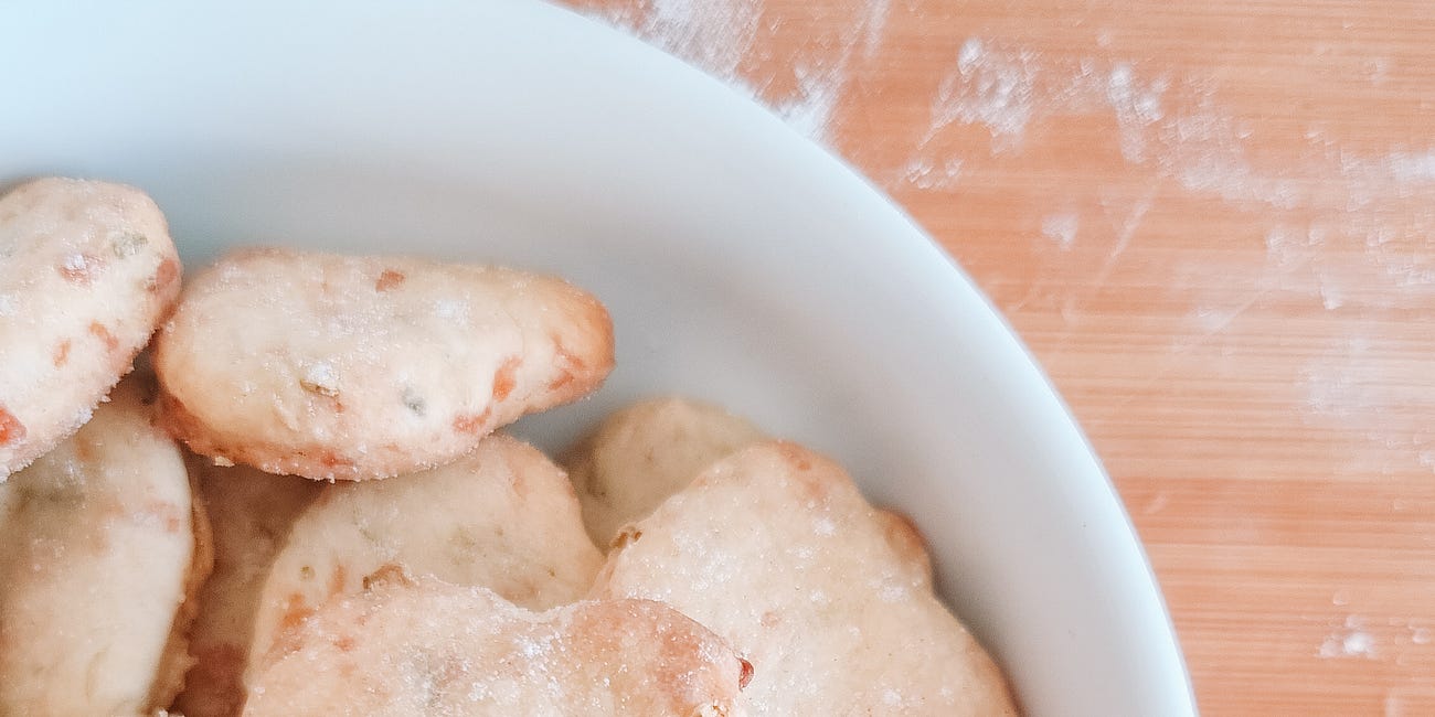 Sourdough discard crackers