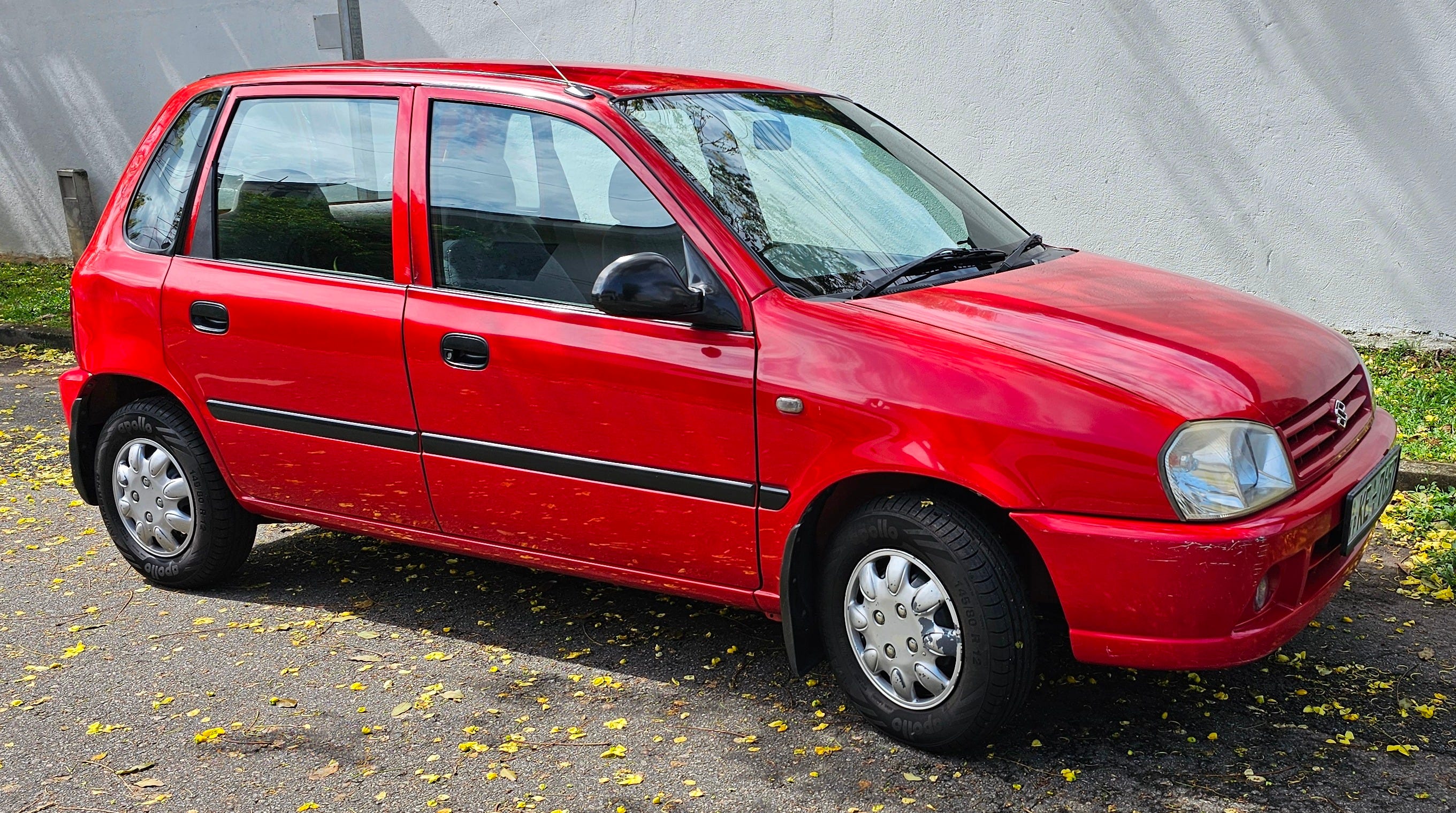 International Review: 2006 Maruti Zen - by SajivW