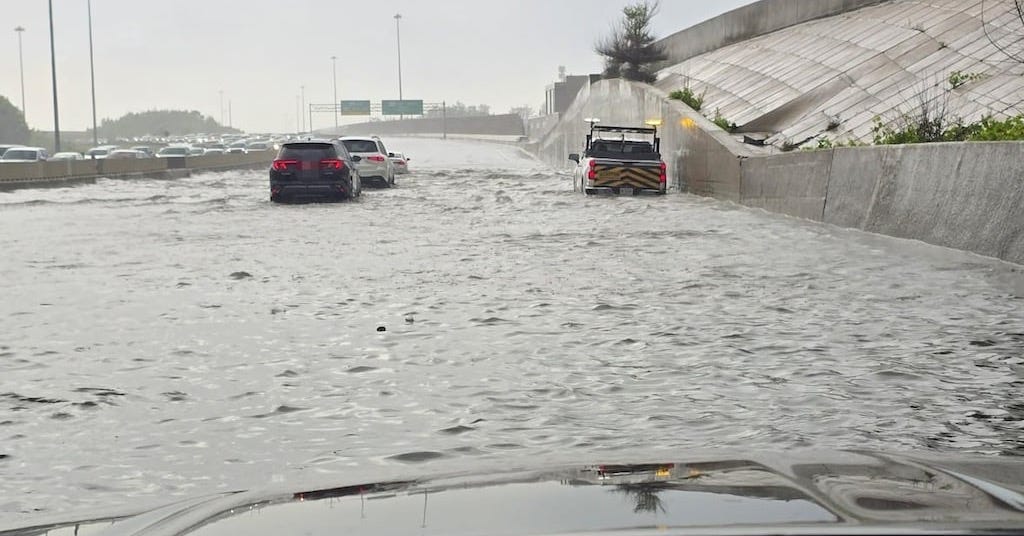 Flooding is seen on Highway 417 westbound at Holly Acres Road.