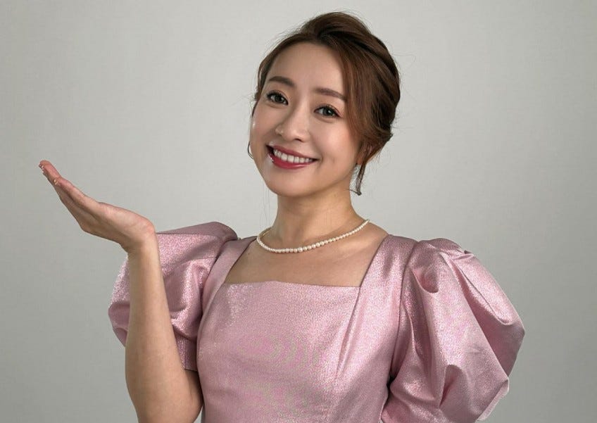 Blow-drying hair might have led to brain aneurysm rupture in Malaysian actress Queenzy Cheng's sudden death, doctor says