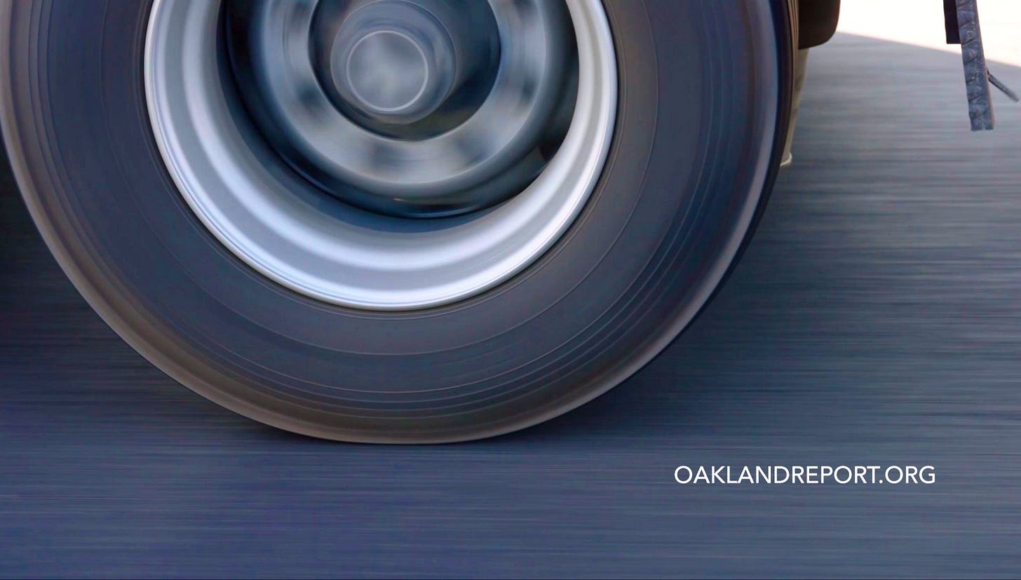 The trucking industry has consistently donated to the political campaigns of legislators who hold key roles in setting California’s transportation policies. (Image source: Oakland Report / Adobe Stock) The trucking industry has consistently donated to the political campaigns of legislators who hold key roles in setting California’s transportation policies. (Image source: Oakland Report / Adobe Stock)