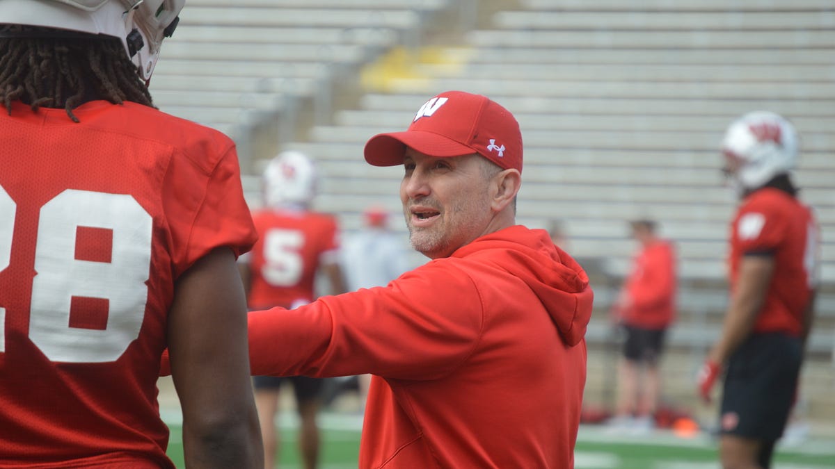 What stands out about new Wisconsin linebacker commit Keaton Wollan