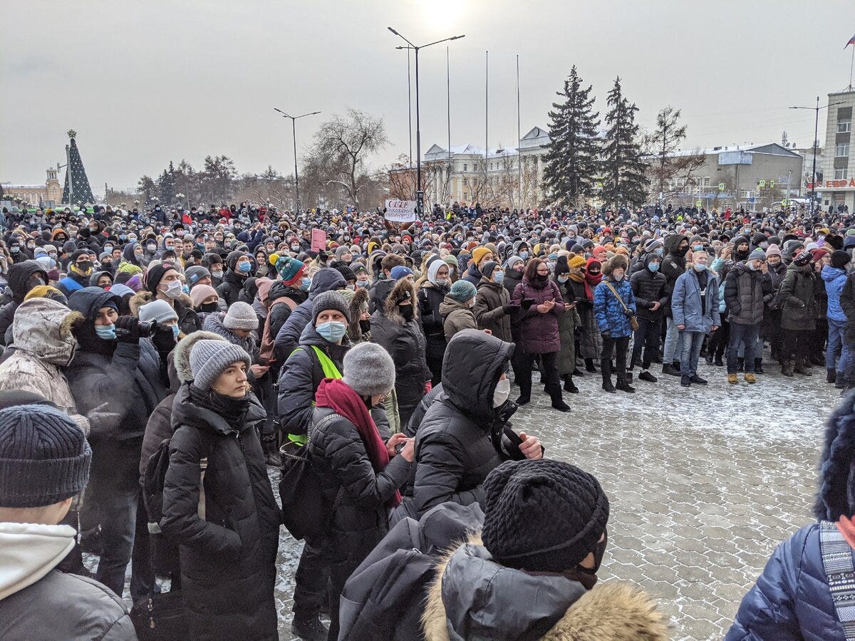 Три-два-раз, Путин — пид@ас! Репортаж с митинга Навального в Иркутске