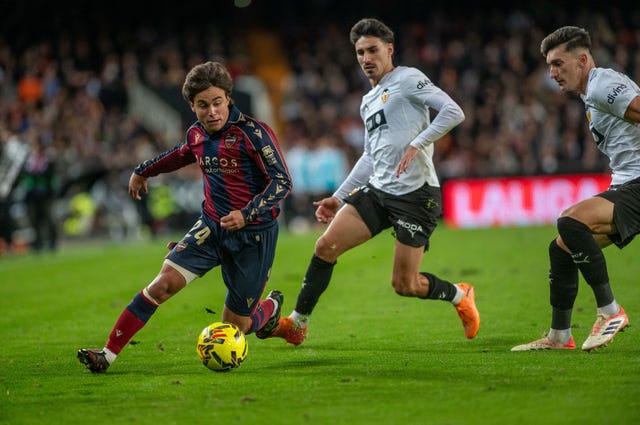 Ponturi pariuri Levante - Valencia 15.02.2026