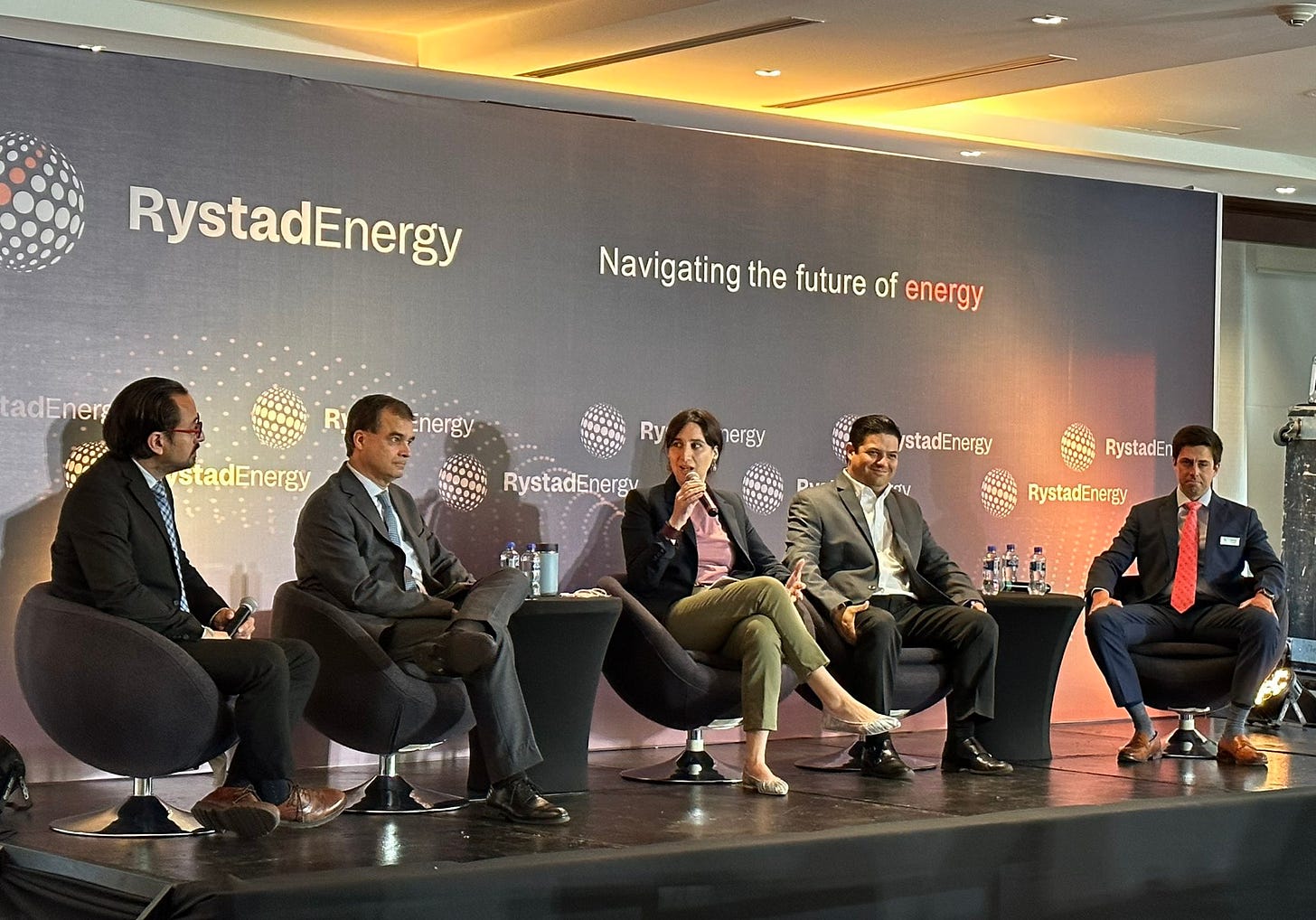 Foro "Mercados de gas y energía renovable": Indispensable inversión en  transmisión, aseguran - Greentology