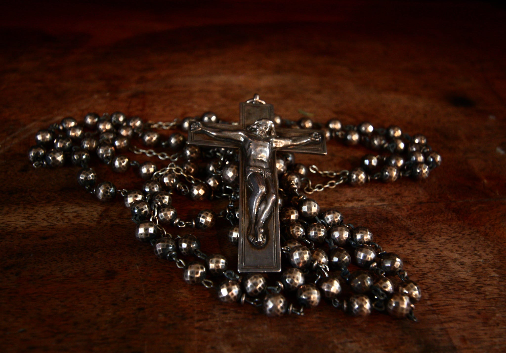 Bugnini Wanted to “Update” the Rosary—But Paul VI Wouldn’t Let Him