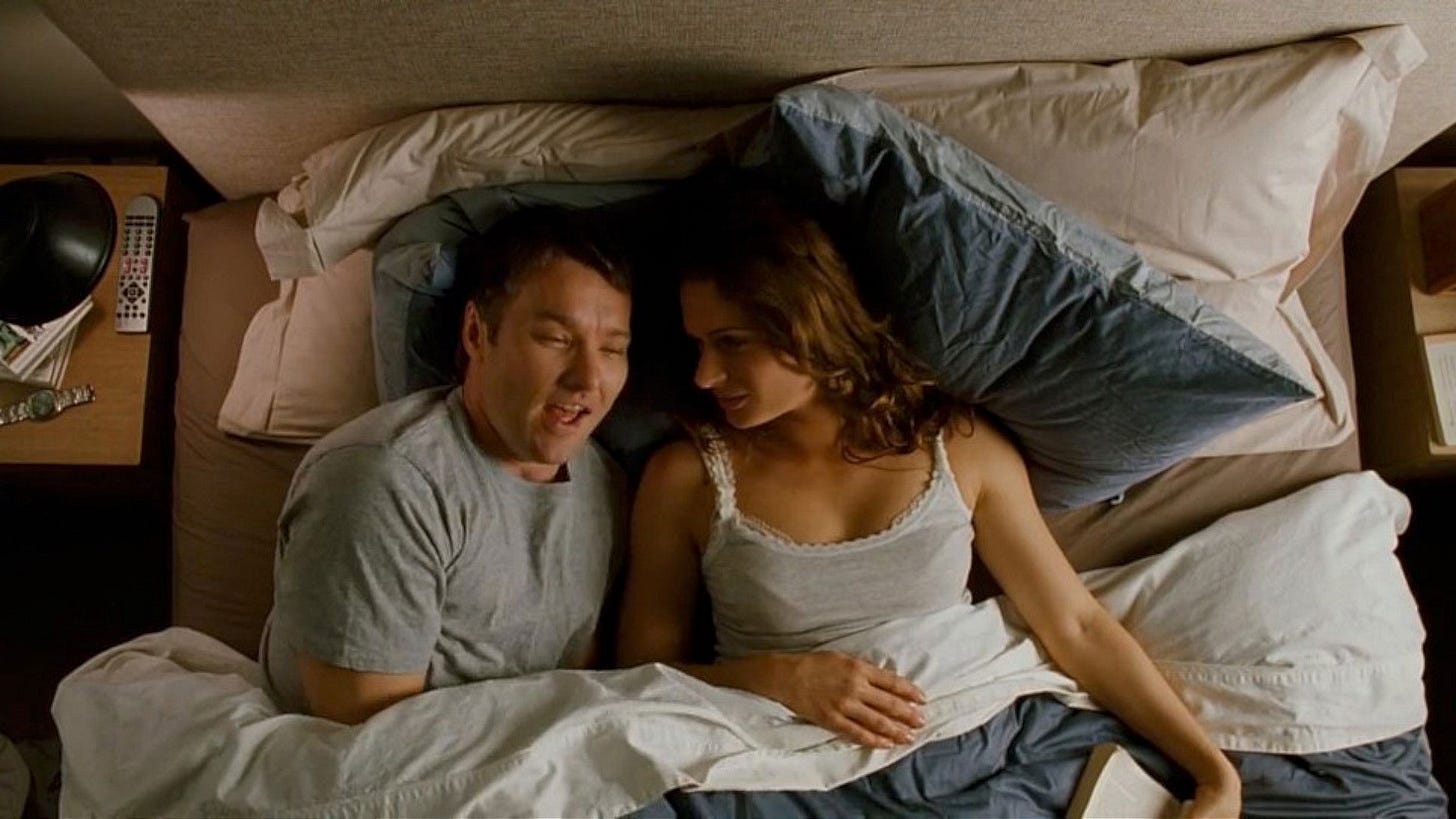 Joel Edgerton and Danielle Cormack in the NZ romantic comedy Separation City from 2009.