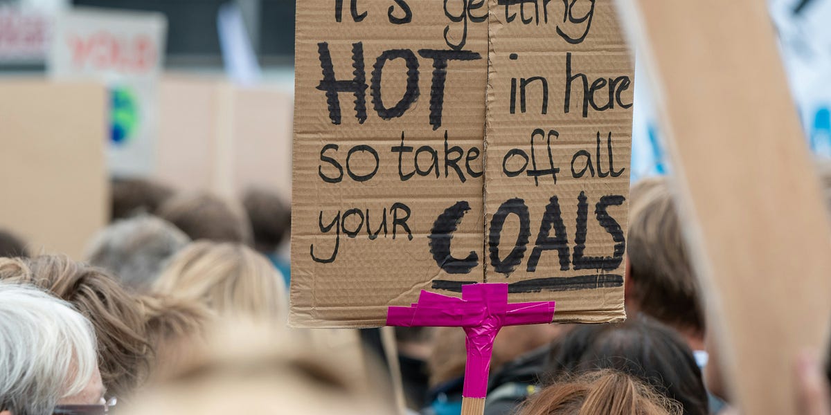 EPA Wins Exxon Peace Prize After Deleting 'Fossil Fuels' From Climate Change Webpages