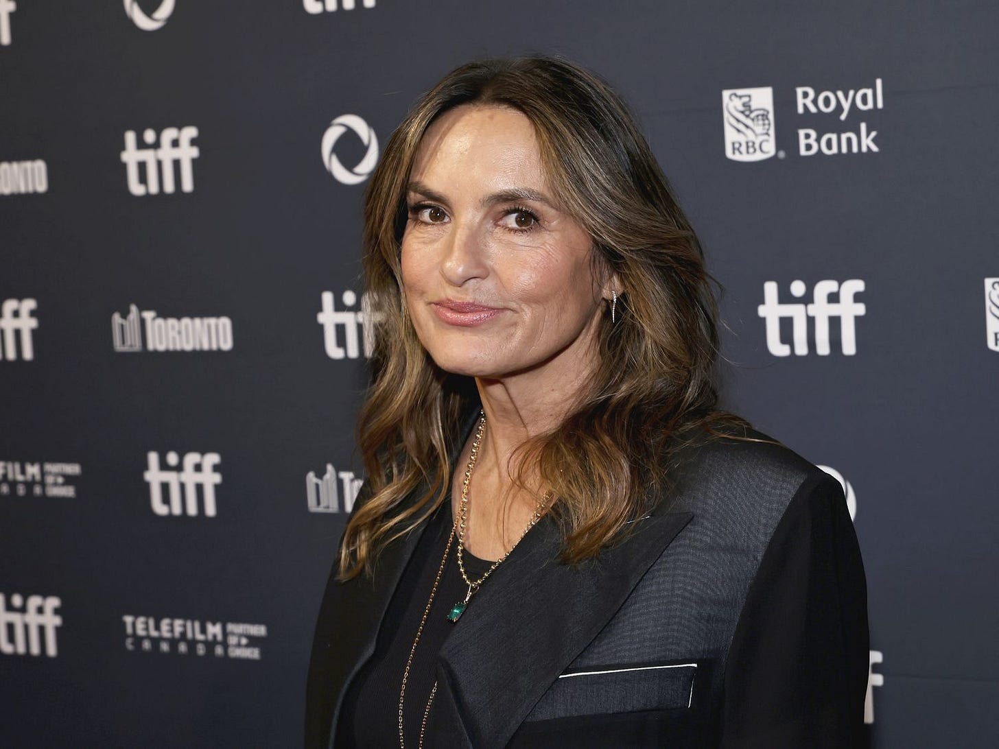 Mariska Hargitay and Daughter Amaya, 14, Make Rare Outing at 'Hamilton'