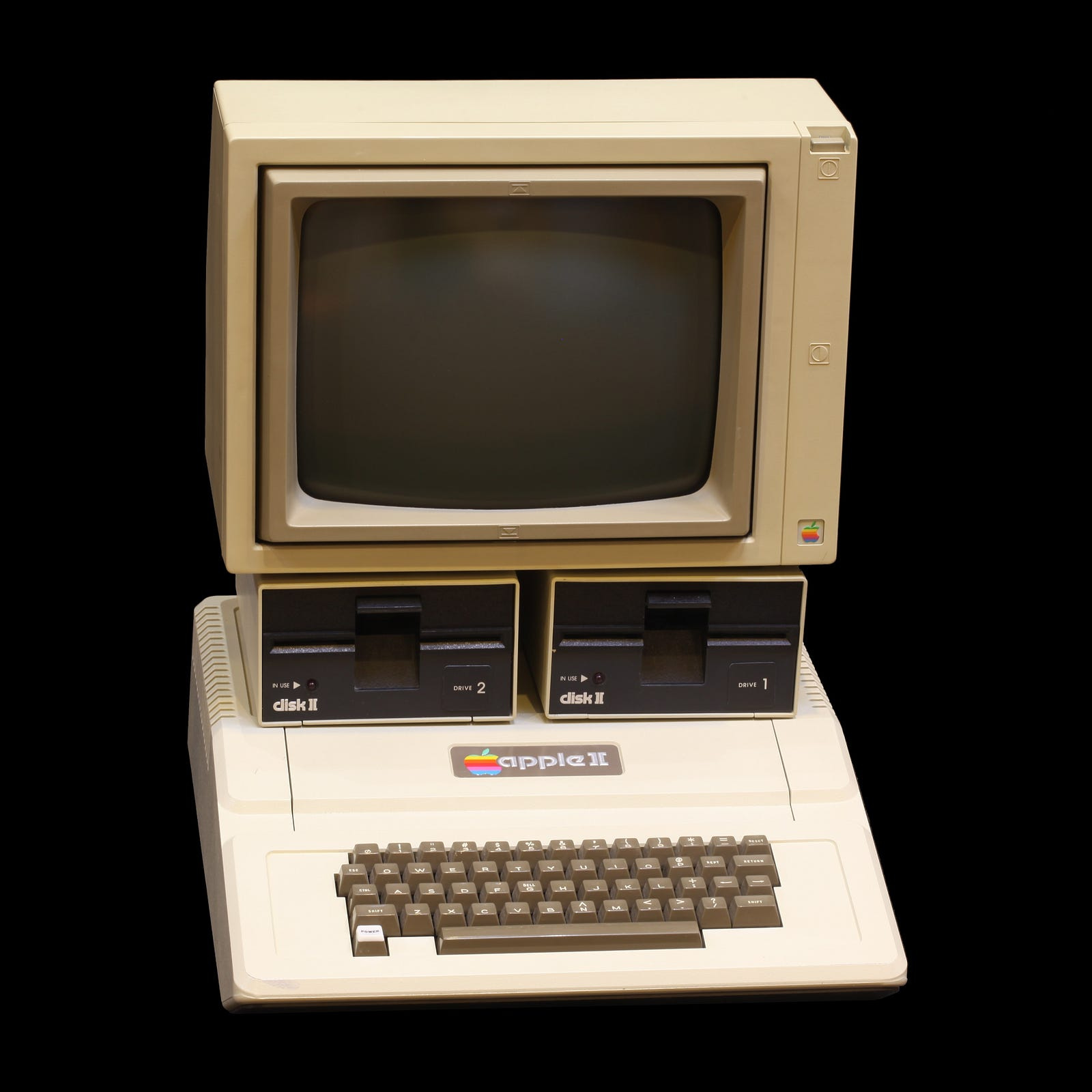 The Apple II Series: A Brief Overview - by Alan J. Edmonds