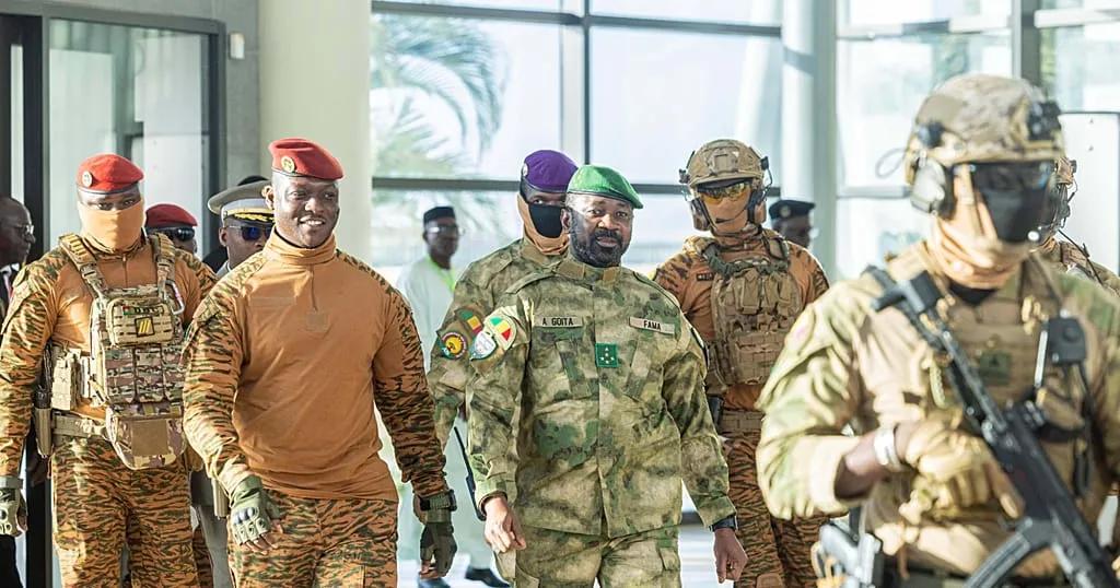 Zusammenbrechendes Imperium: Die USA beugen sich den afrikanischen Revolutionären