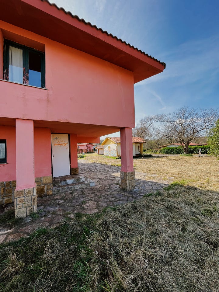 Perlora, Ciudad Residencial.