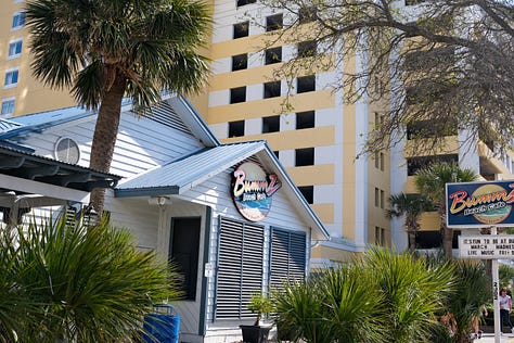 Bummz Beach Cafe Photos