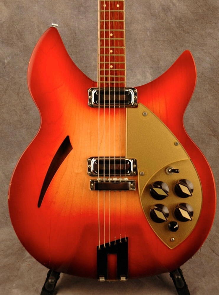 Timeline: The Evolution of the Rickenbacker 330