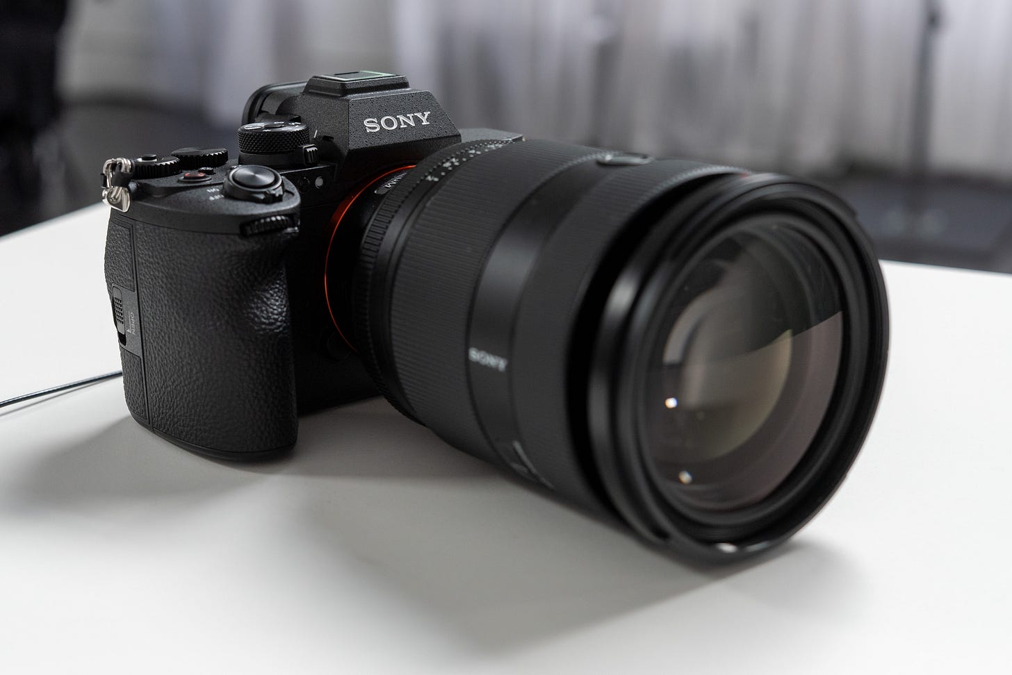 Sony a7R VI mirrorless camera
