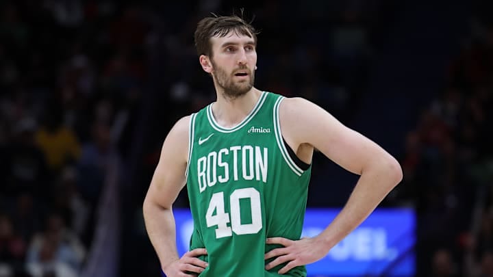 Spurs steal Luke Kornet as Celtics' pain continues