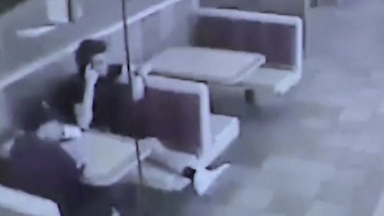 Parkland school shooting: Footage shows Nikolas Cruz in McDonald's after  attack