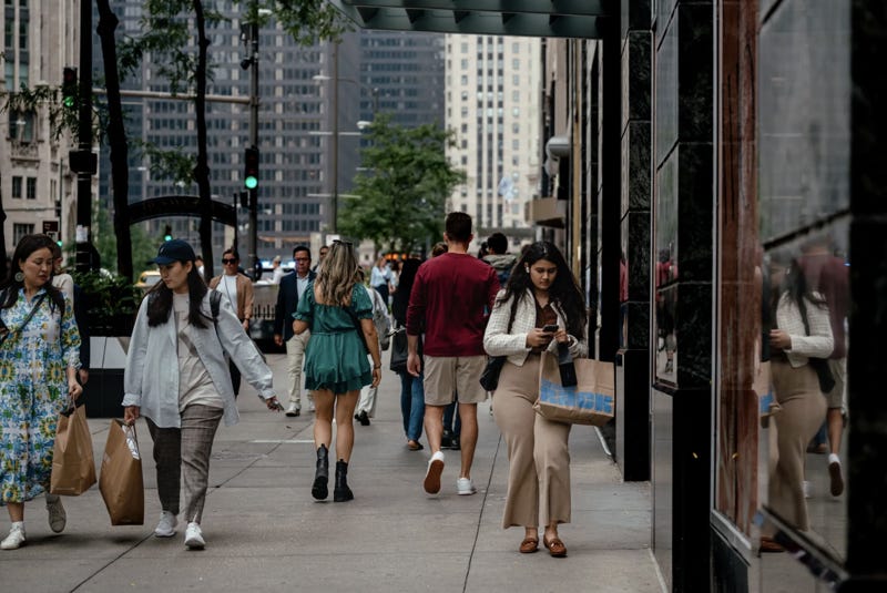 Tiêu dùng tiếp tục là động lực chính của tăng trưởng kinh tế Mỹ - Ảnh: Bloomberg. Tiêu dùng tiếp tục là động lực chính của tăng trưởng kinh tế Mỹ - Ảnh: Bloomberg.