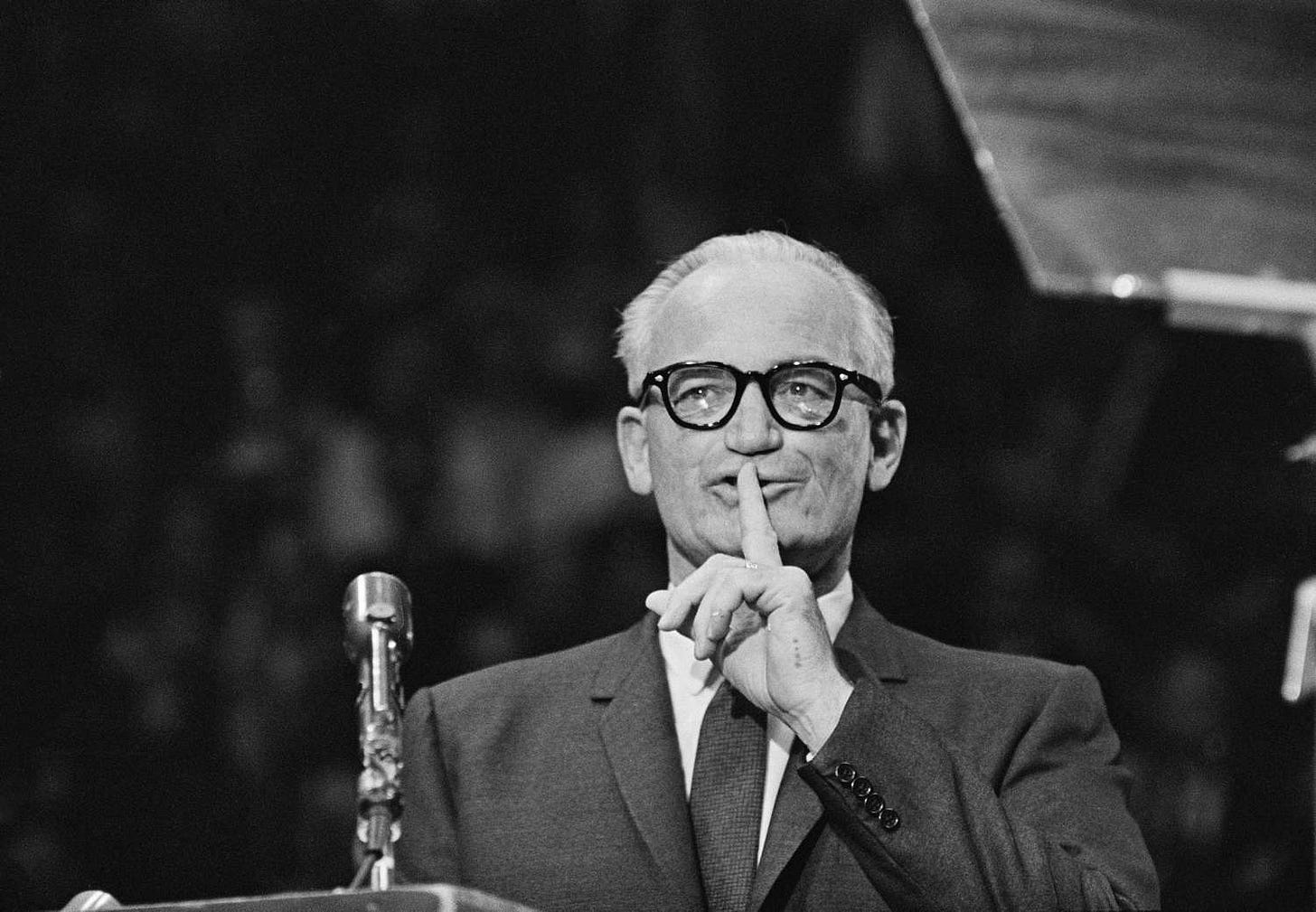 保守派参议员巴里·戈德华特（Barry Goldwater）