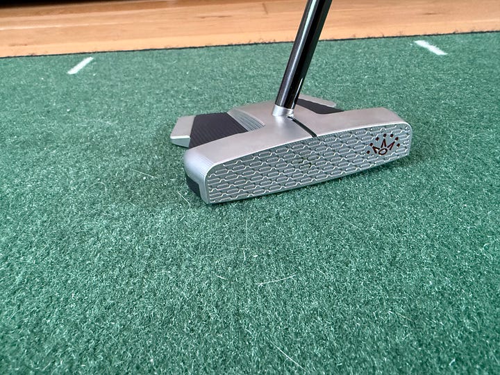 4 photos of the Scotty Cameron Phantom 11R OC