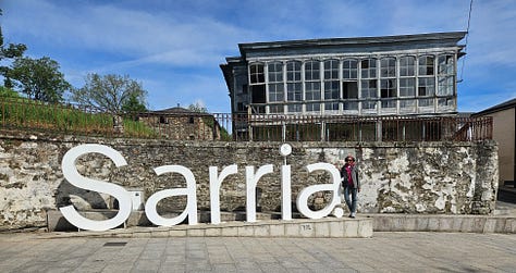 Signs to Santiago