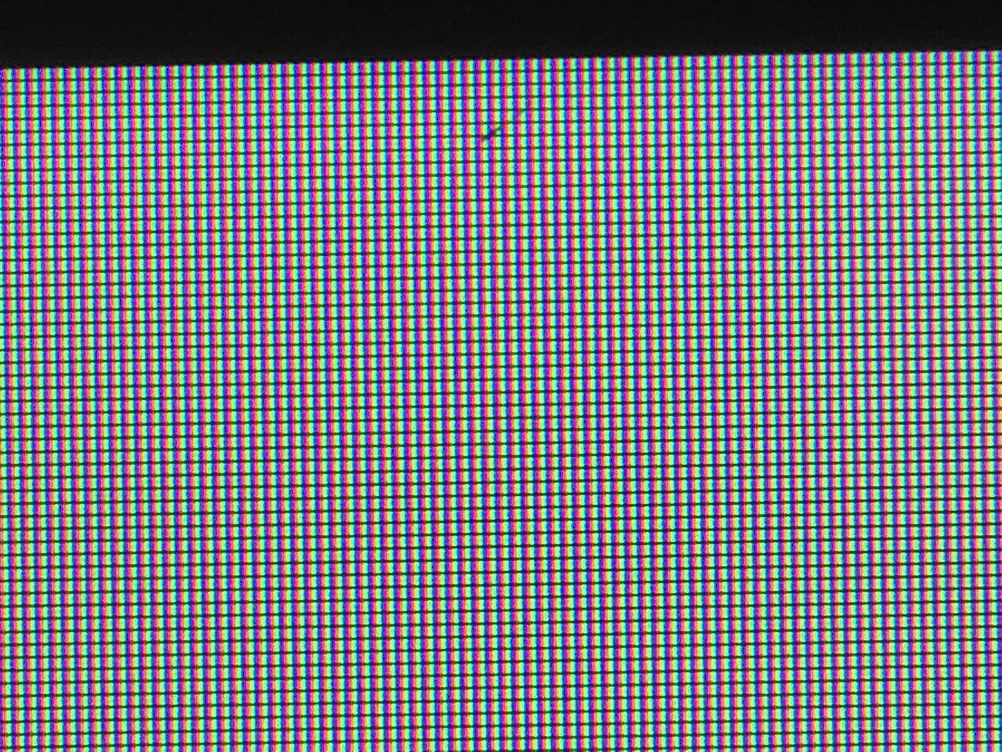 At first I thought it was a dead pixel, but after zooming in, it looks like something else? What is this, and can I fix it? : r/Monitors At first I thought it was a dead pixel, but after zooming in, it looks like something else? What is this, and can I fix it? : r/Monitors