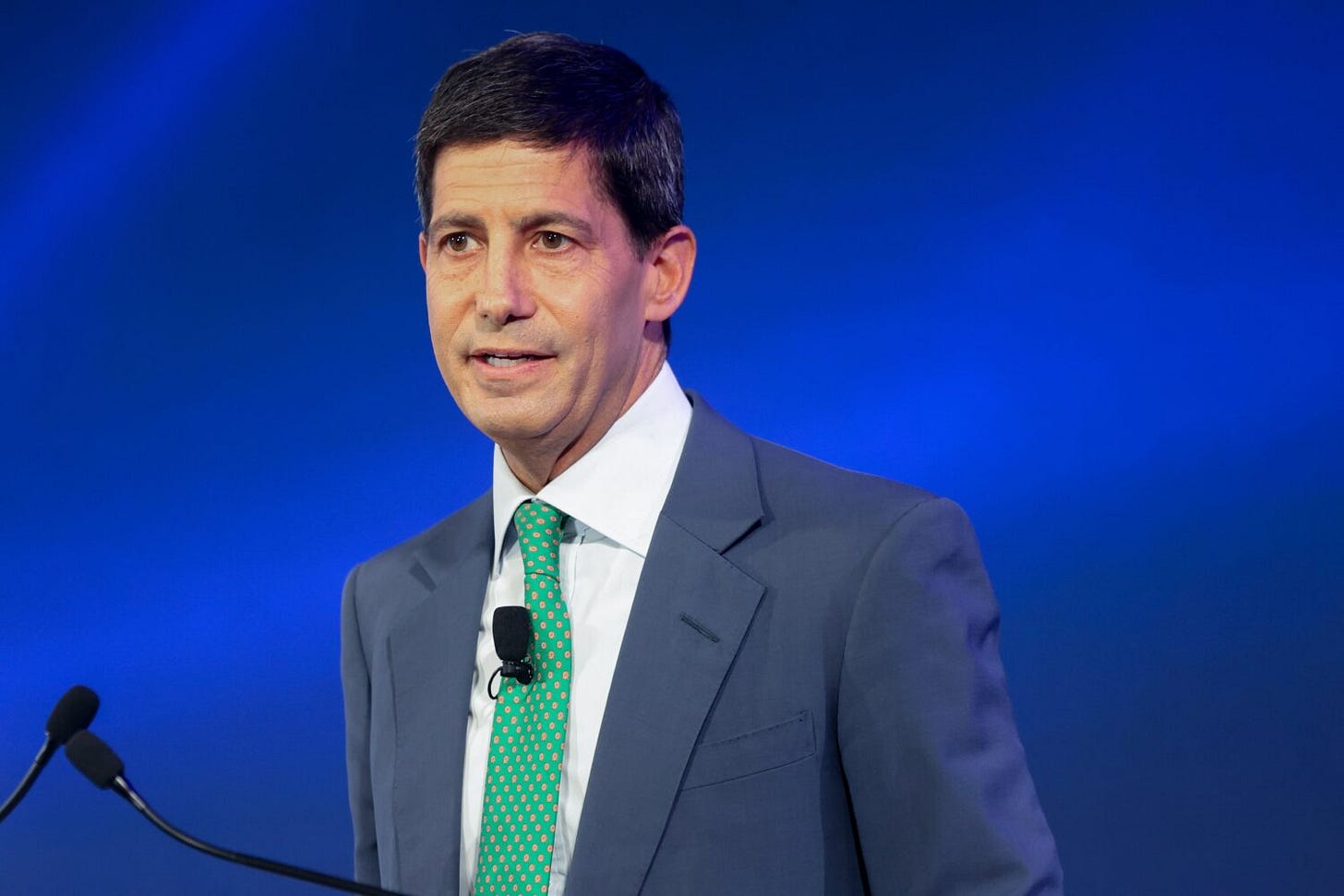 Kevin Warsh speaks during the International Monetary Fund and World Bank Spring meetings at the IMF headquarters in Washington, D.C., on April 25, 2025. Trump later picked Warsh to lead the Federal Reserve. Kevin Warsh speaks during the International Monetary Fund and World Bank Spring meetings at the IMF headquarters in Washington, D.C., on April 25, 2025. Trump later picked Warsh to lead the Federal Reserve.