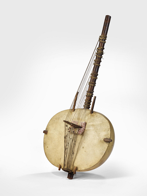 Tas 1. balafon Tas 2 Kora Tas 3 Djembe