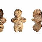 Crossroads Roundup: Disney Sues Midjourney, the Venus of Kolobrzeg, and French Museums to Levy Tourist "Tariff"