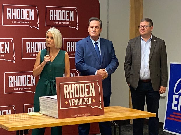 Erickson returns Rhoden's favor — not Doeden's