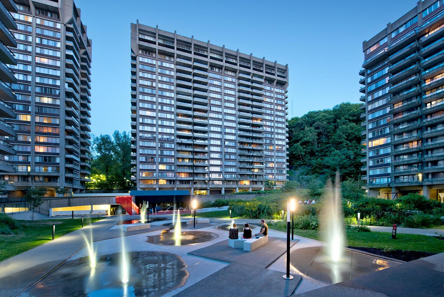 Minto Apartment REIT closes the purchase of Rockhill Minto Apartment REIT closes the purchase of Rockhill