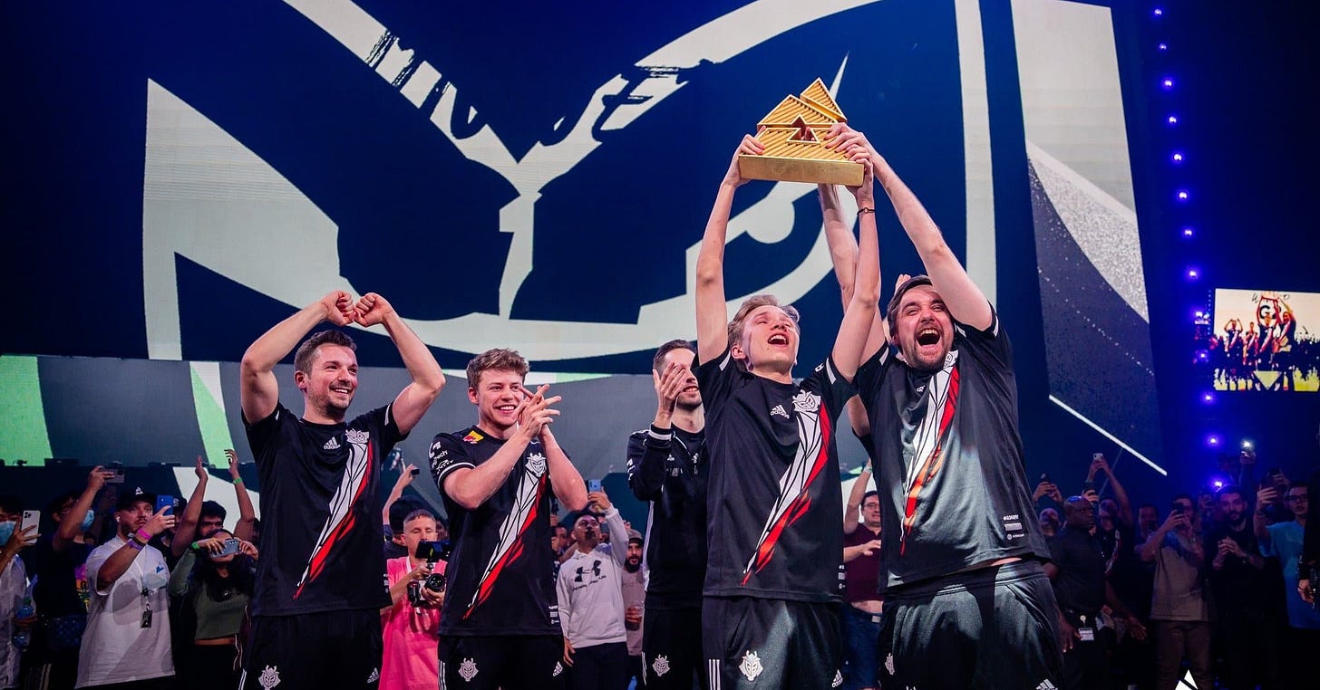 m0NESY reportedly set to continue with G2, not joining Falcons