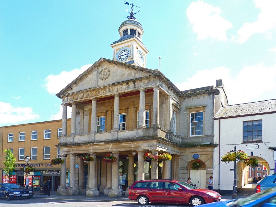 File:The Guildhall, Chard (geograph 3627172).jpg
