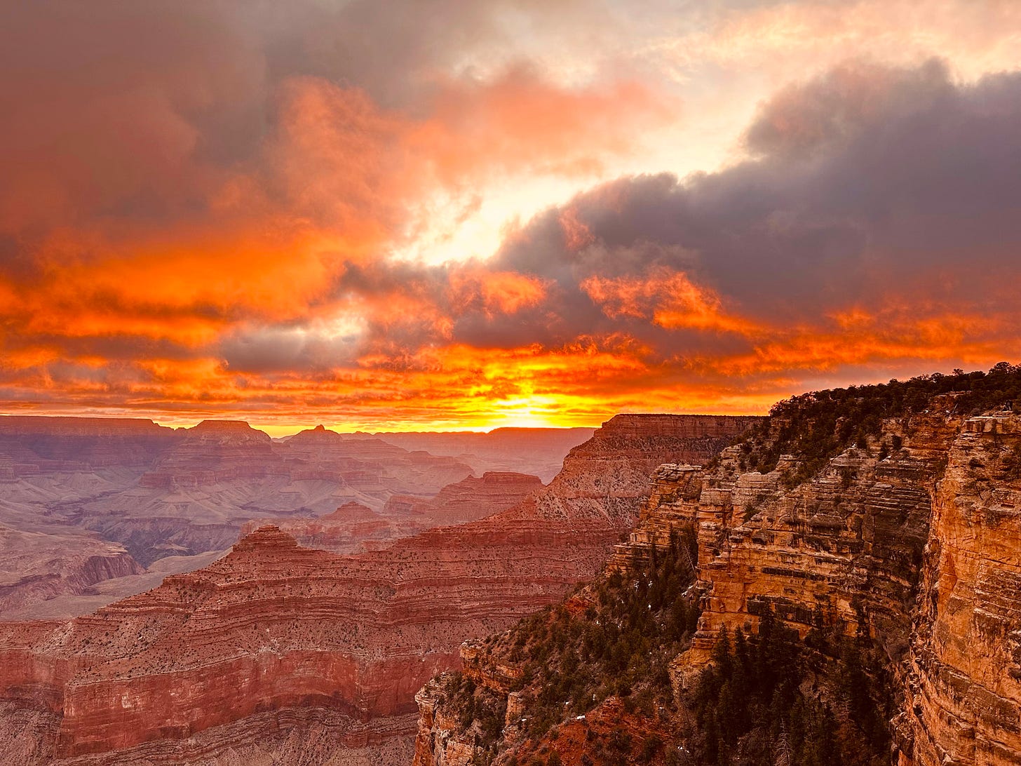 View from Grand Canyon South Rim near shuttle-access viewpoints