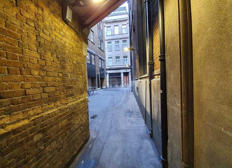 Ebenezer Stack Literary Locations: Ebenezer Scrooge's London - by Kate