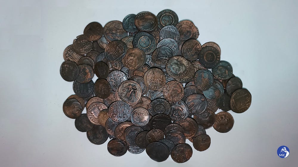 This picture shows some of the found folles. Photo: Ufficio Stampa e Communicazione MiC.