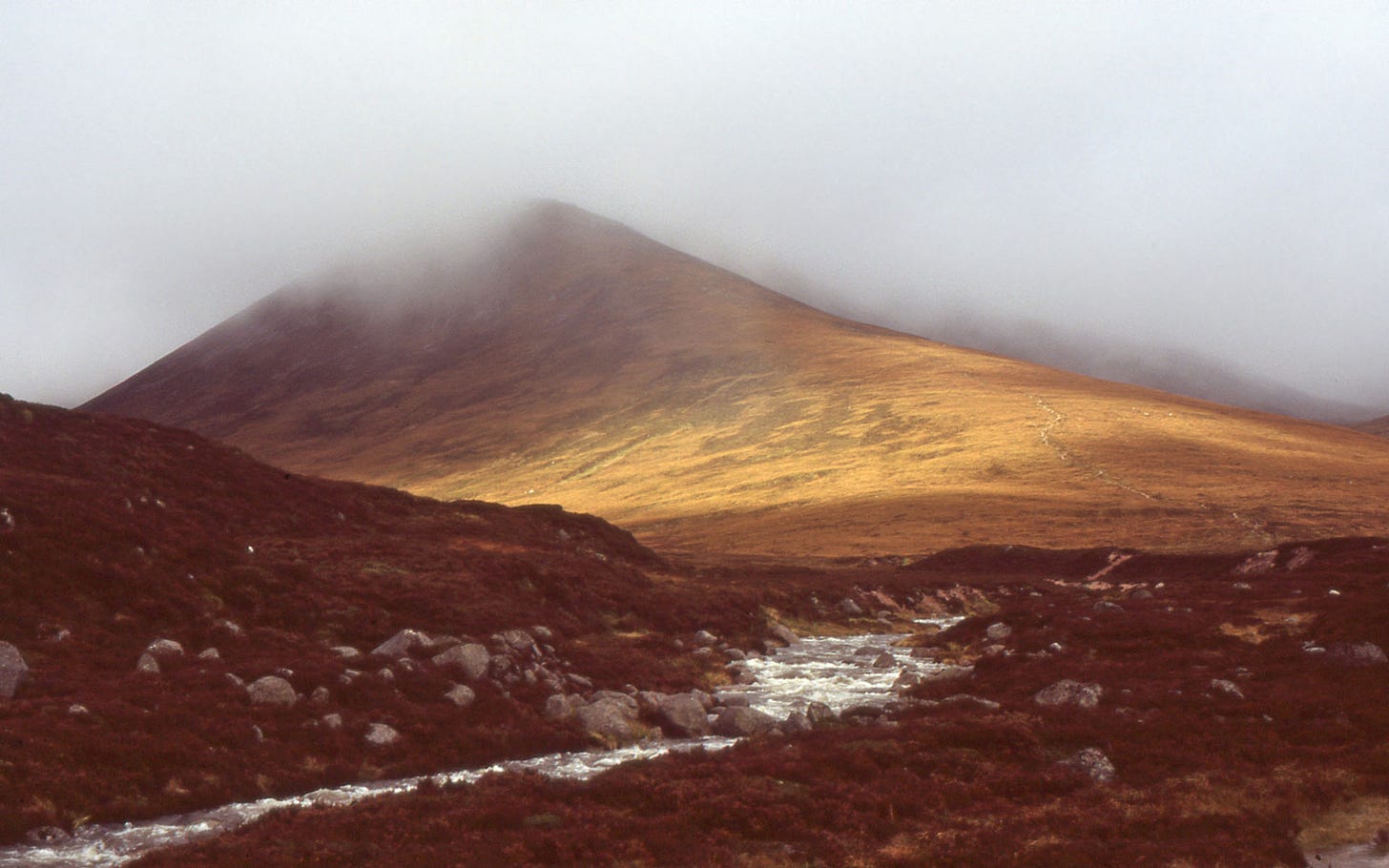 Sron Riach, Ben Macdui