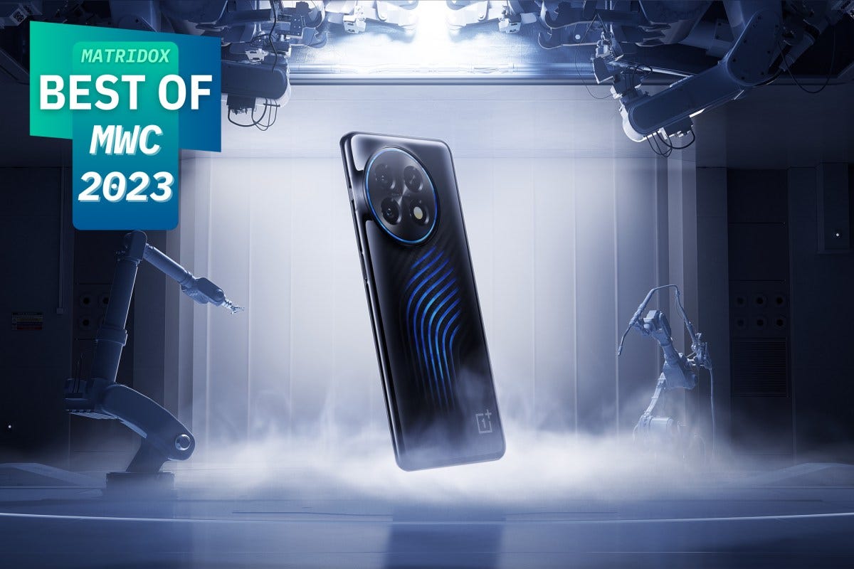 The OnePlus 11 Concept with a Best of MWC 2023 award badge.