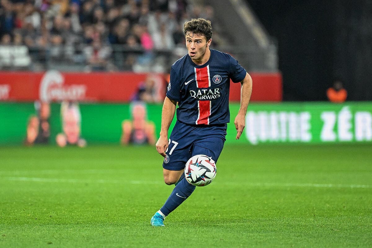 PSG : Ugarte au lieu de Joao Neves, Man United s’est fait rouler - Foot 01