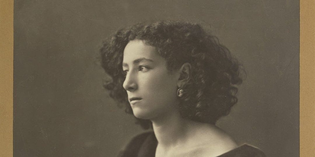 摄影的双重世界