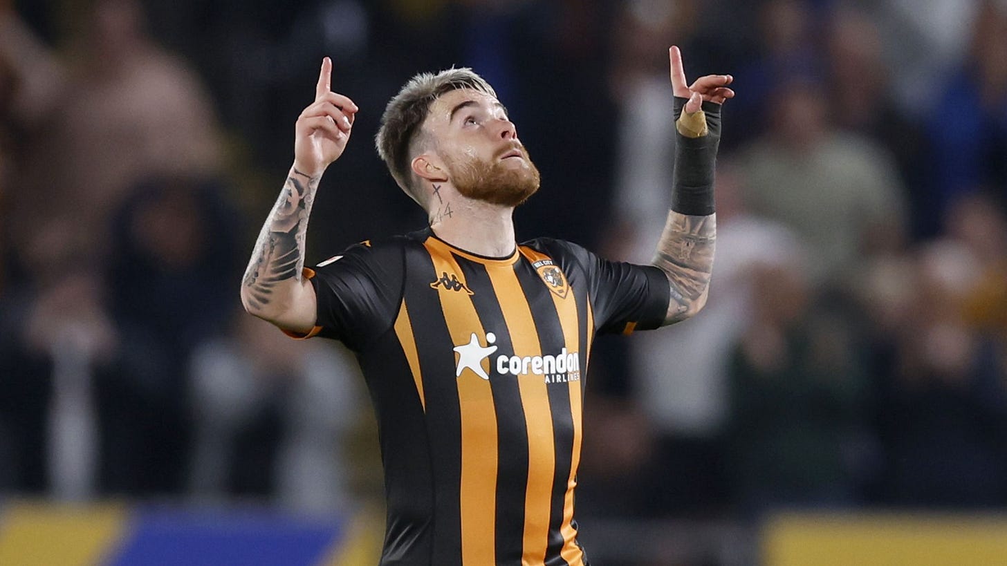 Aaron Connolly scored a magnificent header as Hull City came from behind to  draw 1-1 with Coventry City.