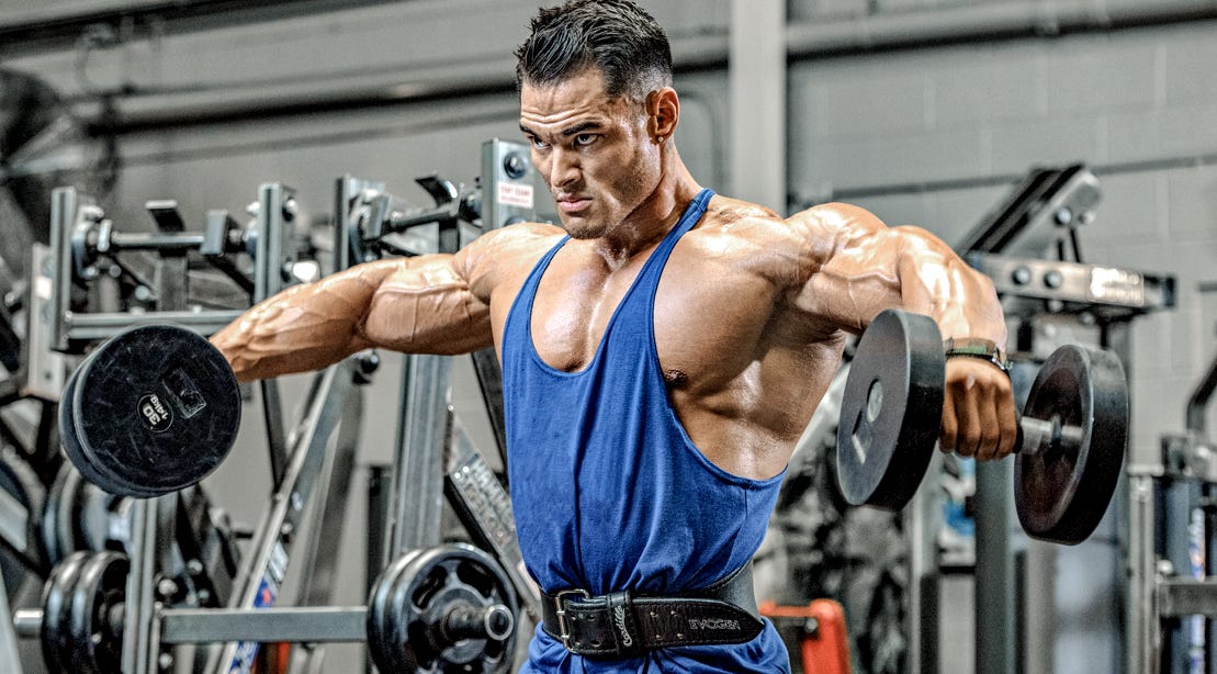 4 Common Lateral Raise Mistakes and Fixes - Muscle & Fitness 4 Common Lateral Raise Mistakes and Fixes - Muscle & Fitness