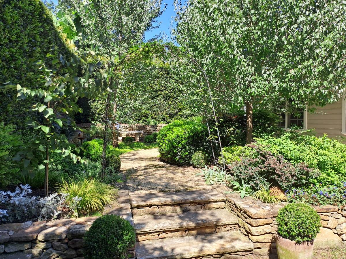 Jo’s beautiful back garden