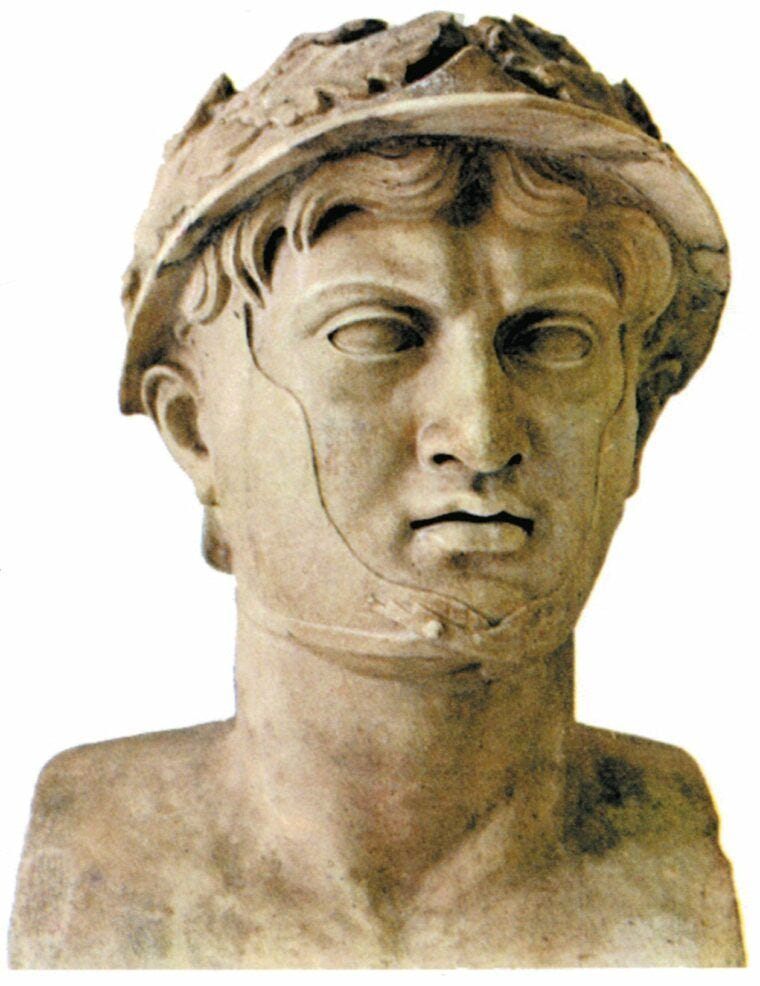 Famed mercenary general Pyrrhus of Epirus gave birth to the phrase “pyrrhic victory” after defeating Roman forces in a costly battle at Asculum in southern Italy. Ο διάσημος μισθοφόρος στρατηγός Πύρρος της Ηπείρου γέννησε τη φράση «πύρρειος νίκη» αφού νίκησε τις ρωμαϊκές δυνάμεις σε μια δαπανηρή μάχη στο Ασκούλουμ στη νότια Ιταλία.
