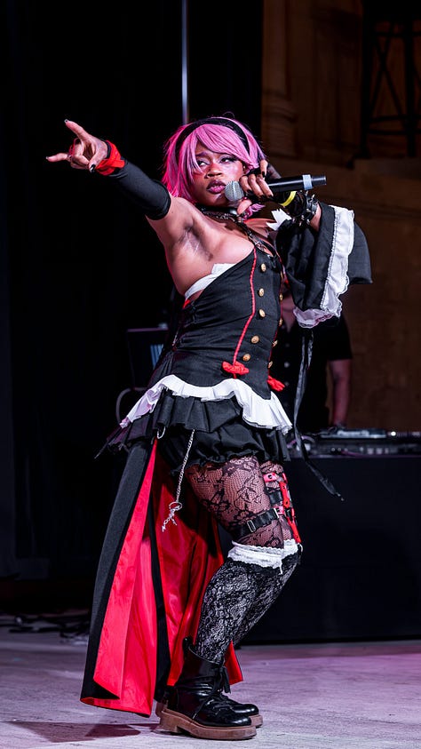 Korri Darkheart performing live.